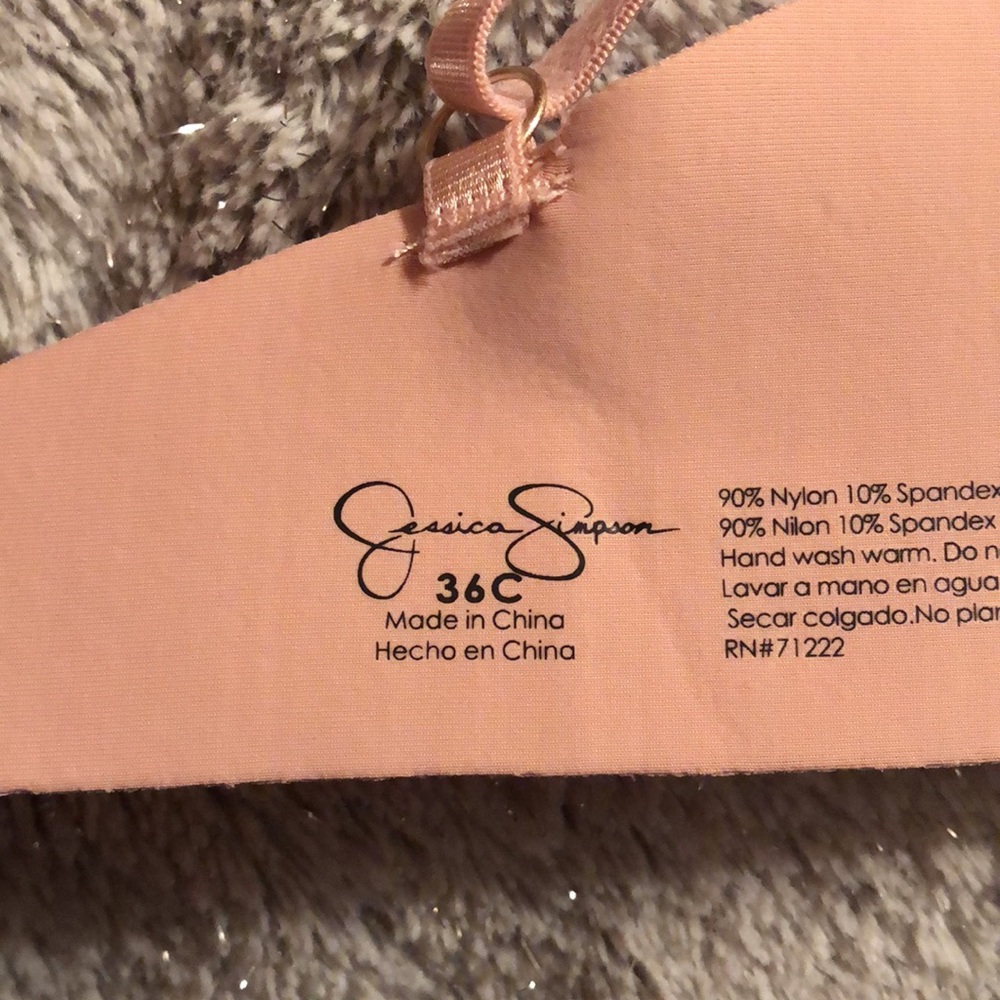 Jessica Simpson Bra - Picture 6 of 6